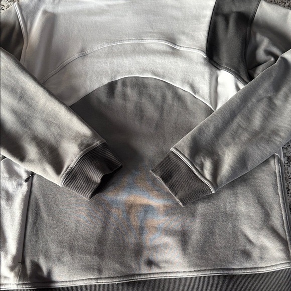 Lululemon All Yours Gray & Black Colourblock 100% Cotton Terry Hoodie w/Pockets - Picture 11 of 13